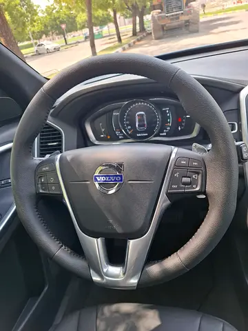 صورة 11 لـ 2016 Volvo XC60
