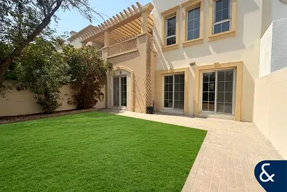 3 Beds | Landscaped Garden | Available Now