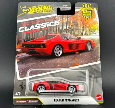 Hot Wheels Premium Modern Classics Ferrari Testarossa - New in Card