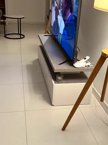Tv unit