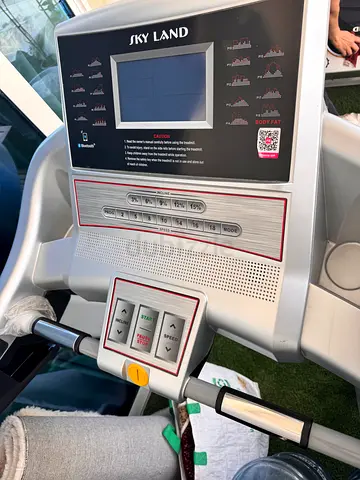 Used Skyland EM-1251 Motorized Treadmill — 3.5 HP, Incline, Shock Absorber