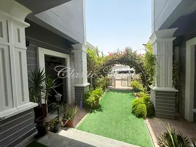 Single Row | Upgraded New World Style | Majlis & Playground