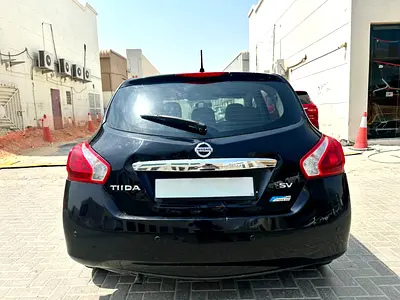 2015 Nissan TIIDA — фото 3