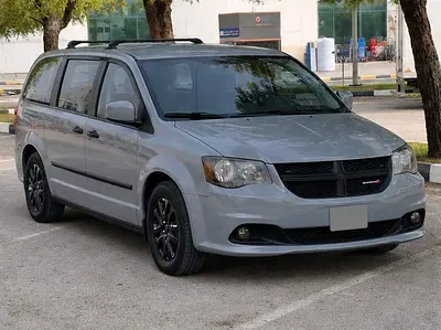 US SPECT DODGE CARAVAN 2016 7 SEATERS PERFECT CONDITION