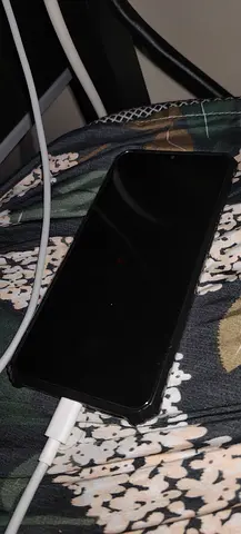 Vivo S1 pro without box and charge . Only phone