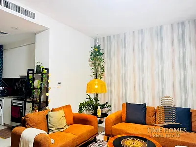 Vacant on Oct 1 | Upper Floor | Unfurnished