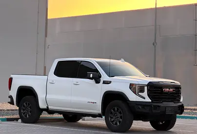 2025 GMC SIERRA 照片 2