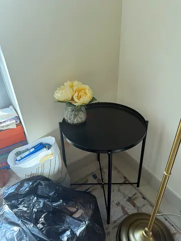 Black Round Metal Side Table - Minimalist Design