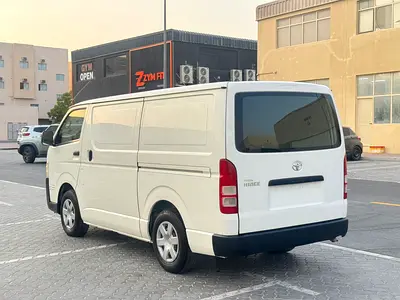 2015 Toyota HIACE 照片 13