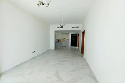 Spacious 2BR-Huge Balcony-2 Parking-Business Bay