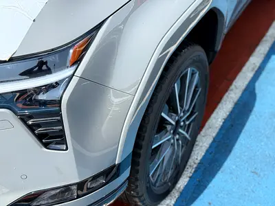 صورة 8 لـ 2026 Lexus GX-SERIES