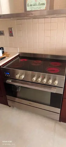 Midea Electric Cooker with Ceramic Hob and Oven 90 cm