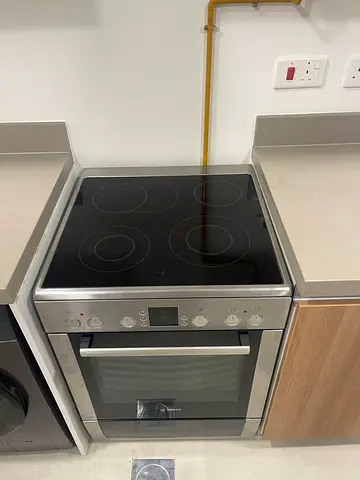 Bosch Electric Ceramic Cooker 4 hubs