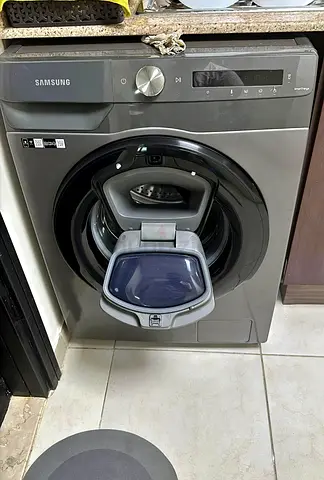 Samsung Door in Door 10/7kg Washer Dryer