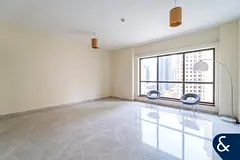 Vacant Now | Marina View | Upgraded