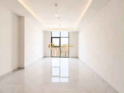 شقة بغرفتي نوم | عزيزي سنترال الفرجان | إطلالات على المدينة والأفق | الوصول إلى الشرفة