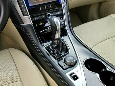 2014 Infiniti Q50 — фото 14