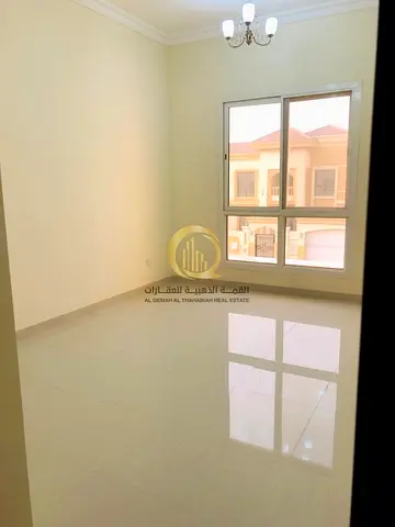 فيلا مميزة للبيع في الحوشي الشارقة قريبة جداً من جسر الحوشي 4,844 قدم مربع 3 غرف ماستر تملك حر للعرب