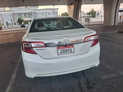 2015 Toyota CAMRY — фото 2