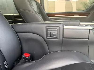 صورة 10 لـ 2022 Toyota GRANVIA