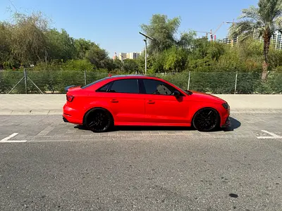 2017 AUDI RS3 照片 2
