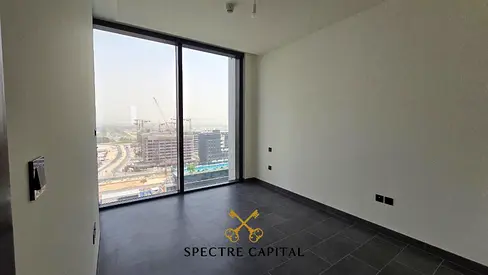 Unfurnished | Mid Floor | Pool View
