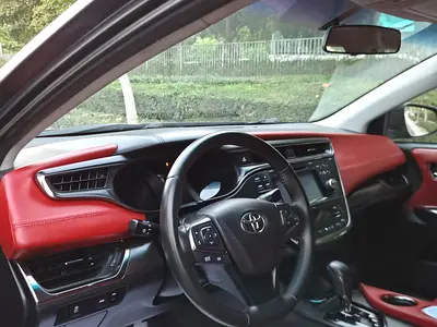 2016 Toyota AVALON 照片 8