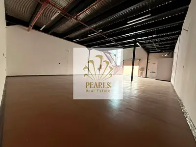 مستودع ضخم للإيجار السنوي مع ميزان في الجرف الصناعية 1 بعجمان، جاهز للإيجار وعلى شارع رئيسي، بالقرب من شارع الشيخ محمد بن زايد ومخارج دبي والشارقة، مس