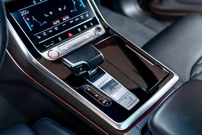 2020 AUDI RS Q8 照片 17