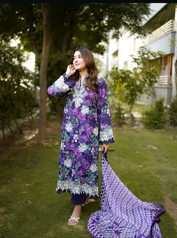 Aneelas embroidered 3 piece medium sizePurple Floral Embroidered Lawn Suit with chiffon Dupatta