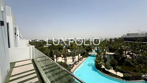 Lagoon View | Rooftop Pool | Luxury Living