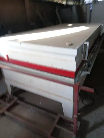 Large industrial pressing machine / Italian and Syrian for PVC film