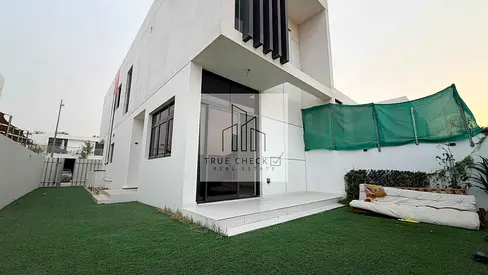 3 Bedrooms | Unfurnished | Well Maintained | Rented