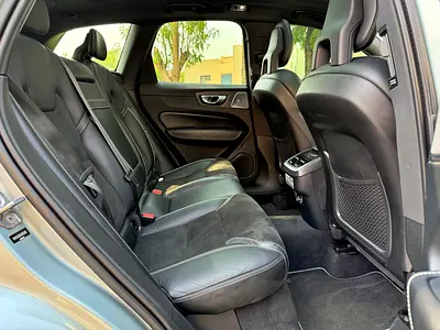 صورة 11 لـ 2018 Volvo XC60