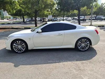 2015 Infiniti Q60 — фото 1