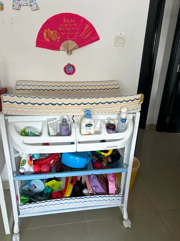 White baby dresser/changing table with storage - used, good condition