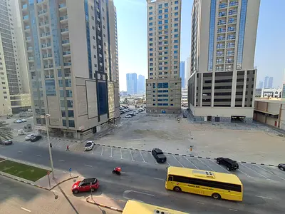 Spacious 2bhk with built-in wardrobes and balcony in 48k
