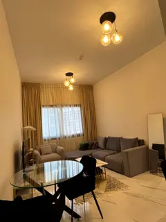 2BR, Bright, Beautiful fully furnished, Prime location