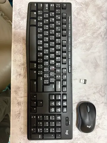 Logitech Mk270 Wireless Keyboard And Mouse Combo