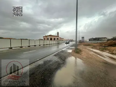 للبيع أرض تجارية عجمان الحليو
