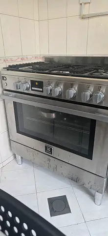 Electrolux 90cm cooker