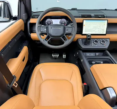 صورة 8 لـ 2023 LAND Rover DEFENDER