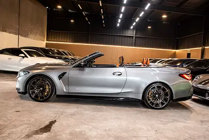 صورة 6 لـ 2022 BMW M4