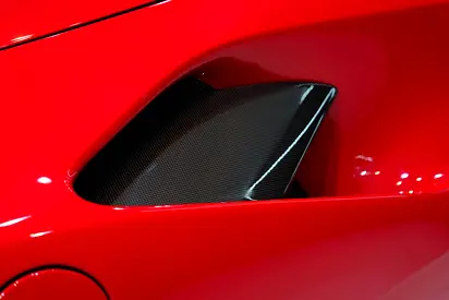 2017 Ferrari 488 — миниатюра 12