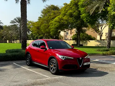 Alfa Romeo Stelvio Super 2019 - GCC Specs - service history - great condition
