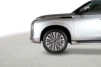 2025 Infiniti QX80 照片 9