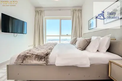 Furnished 1BR Apartment | Lake Point Tower | City & Sea Views