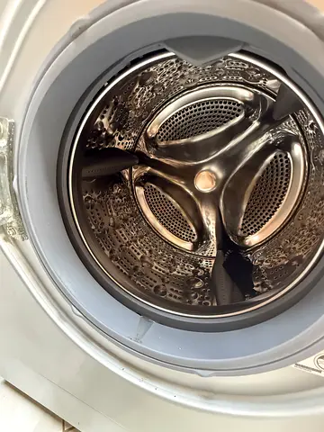 LG 7 Kg Front Load Washing Machine