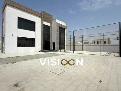 specious 5 BR - elegant - modern villa