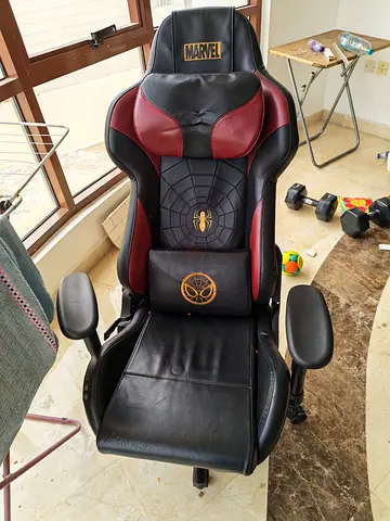 Rotai Masage Gaming Chair Marvel Spider-Man Themed